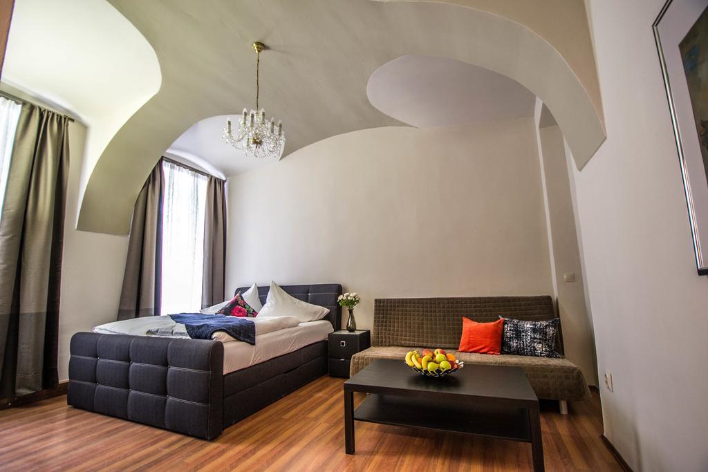 4bdr Historical Spirit By Ruterra Apartment